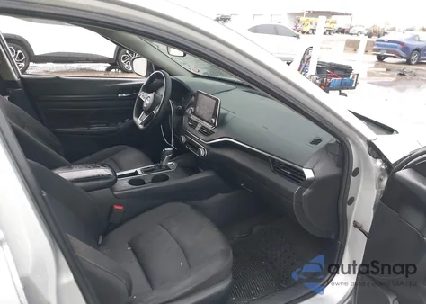 2019 Nissan Altima 2.5 S from USA, damaged, VIN 1N4BL4BV6KN323335